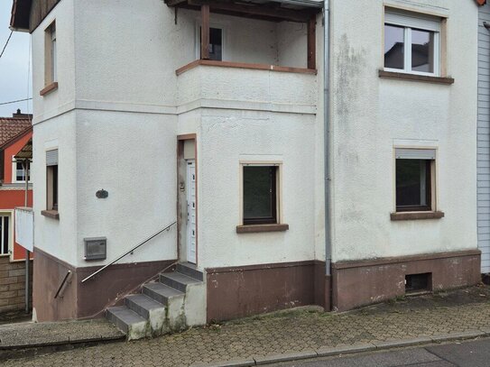 +++BEZUGSFERTIGES EINFAMILIENHAUS IN NALBACH-PIESBACH (REF 0405)