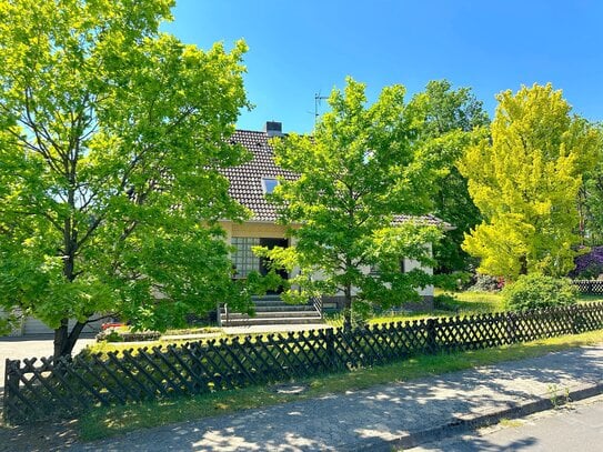 Einfamilienhaus mit großem sonnigen Grundstück - Provisionsfrei