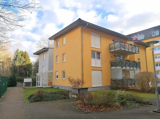 !! NEUE Einbauküche, PKW-Stellplatz, 2-Zimmerwohnung mit Balkon in Schlosschemnitz !!