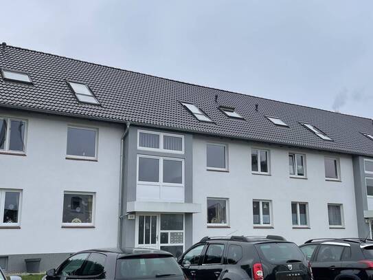 Kleine 2-Zimmer-Wohnung im Dachgeschoss
