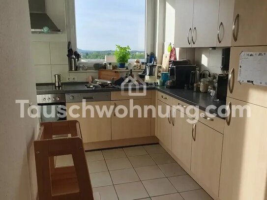 [TAUSCHWOHNUNG] Offene und helle 2,5 Zimmer mit Balkon und Panoramablick