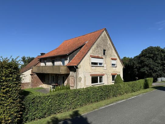 1-2 Familienhaus in Feldrandlage