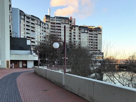 Attraktive 3-Zimmer-Wohnung mit großem Balkon und Blick auf die Ihme!