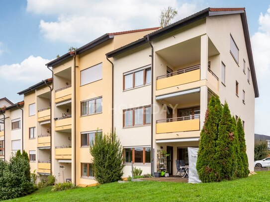 Einladende 2,5-Zimmer-Wohnung mit zwei Bädern und herrlicher Terrasse in Brombach