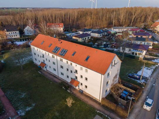 Sanierte 2-Raumwohnung in ruhiger Lage mit Einbauküche