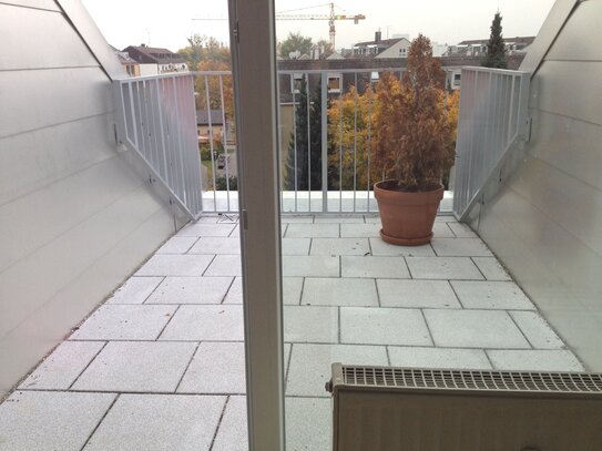 Kapitalanlage - Selbstnutzer- 2 Zi. DG- Terrasse Wohnung - ca. 44,3 m² 332 250,-€ München- Mittersendling -