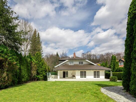 TIMELESS ELEGANCE | Einfamilienvilla in Top Lage