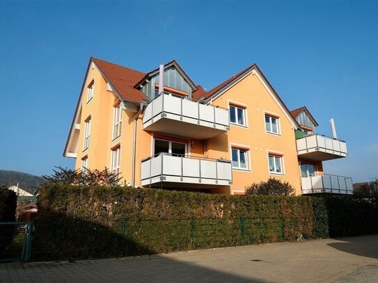 Galeriewohnung mit Balkon