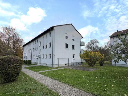 Praktische 3 Zimmer-ETW im 2. OG mit Balkon und Garage