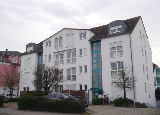 Mühlheim, schicke 2-Zi -ETW, 54m2, EBK, gr. Balkon,