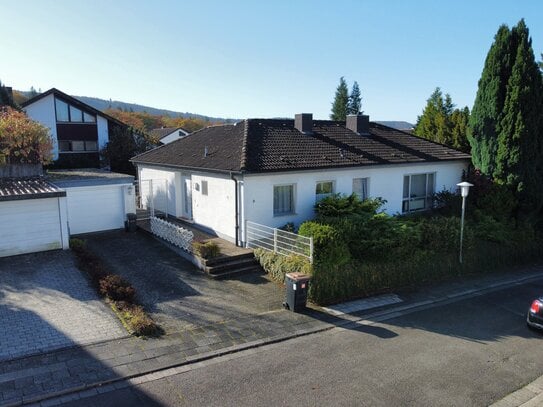 Gepflegter Bungalow auf herrlichem Eckgrundstück!