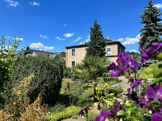 Villa mit Charme und Geschichte + solider Bausubstanz + großer Garten in Radebeul-West