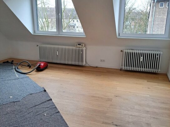 Gemütliche renovierte Dachgeschosswohnung