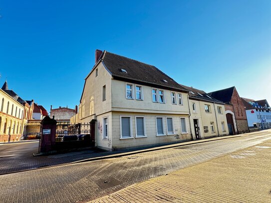 Renditestarkes Mehrfamilienhaus mit Ausbaureserve in Quedlinburgs Weltkulturerbe