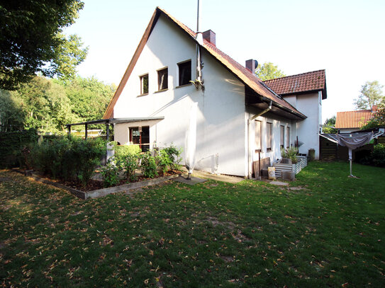 Große Wohnung mit Garten