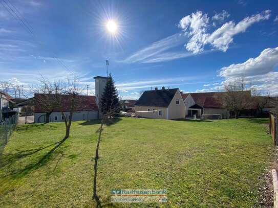 Leerstehend! ehemalige Hofstelle mit Wohnhaus, Stadel, Garagen und Bauplatz / Freifläche in Rohrbach!