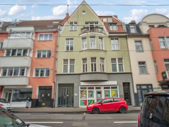 Charmante Dachgeschosswohnung im beliebten Kölner Stadtteil Lindenthal