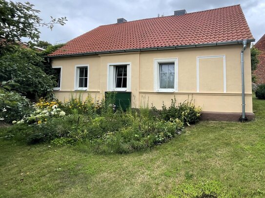 Charmanter Bauernhof Einfamilienhaus mit großem Garten und vielseitigen Nutzungsmöglichkeiten in Arensdorf