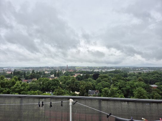 2 Zimmer mit Balkon und herrlichem Blick ins Grüne