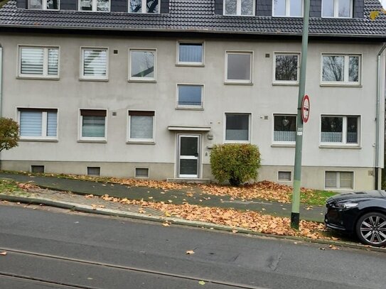 Zentral gelegene Dachgeschoßwohnung in Essen- Frintrop