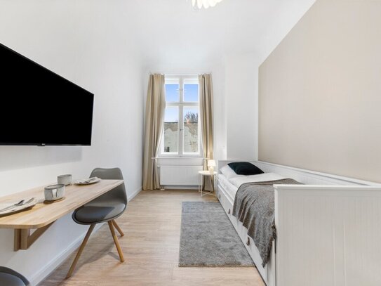 Schönes und voll möbliertes Studio Apartment in Berlin