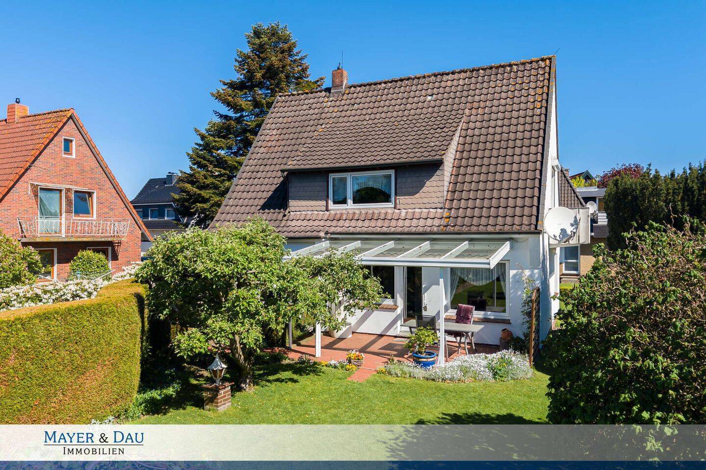 Real Estate Title Image Background
