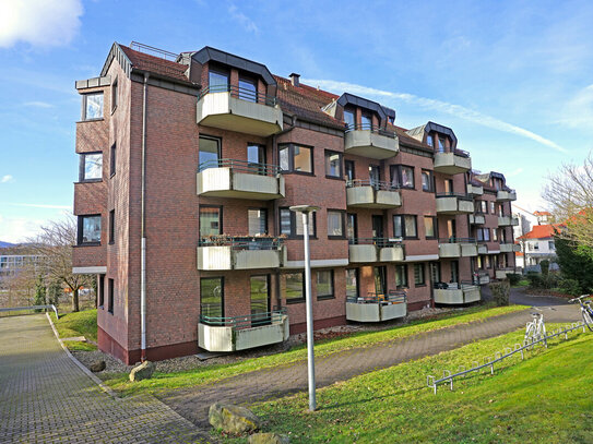 STUDENTEN-WOHNHEIM MÖNCHEBERG | 2 ZIMMER | PANTRYKÜCHE | BAD | BALKON | IMMATRIKULATIONSBESCHEINIGUNG