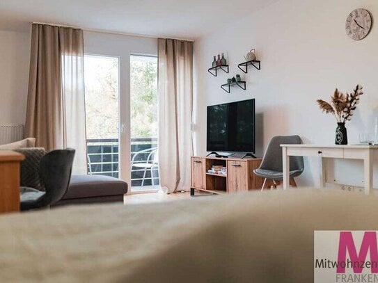 MÖBLIERT ! Modern möblierte1-Zimmer-Wohnung mit Balkon und PKW-Stellplatz in Weiherhof-Zirndorf