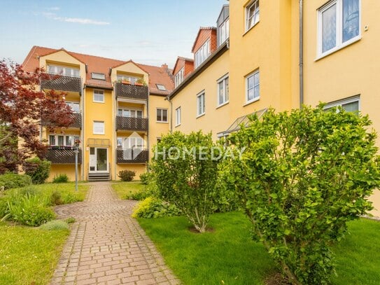 Praktische Ein- und Halbzimmer-Wohnung mit Loggia und Tiefgaragenstellplatz in Bühlau/Weißer Hirsch