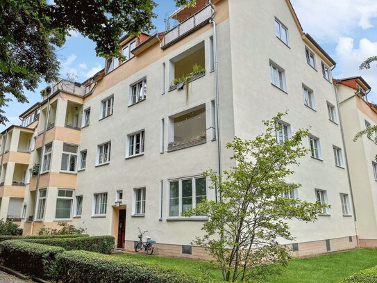 Bezugsfrei in 2025! 4-Zi.-Maisonettewohnung mit offener Galerie und zwei Bädern in Berlin-Tempelhof