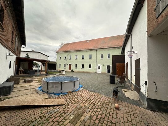 +++ Tolles Landhaus mit viel Platz +++