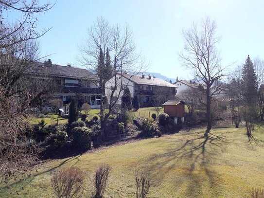 Bezugsfrei: Sonnige 2-Zimmer-Wohnung mit Blick ins Grüne