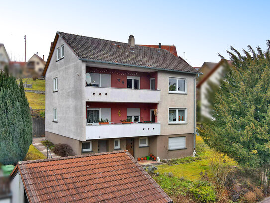 Großzügiges Zweifamilienhaus mit Einliegerwohnung - Sanierungsbedürftig, aber voller Möglichkeiten!