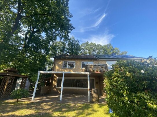 Sonniger Familiensitz mit malerischer Terrasse