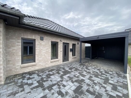 Moderne Neubau-Doppelhaushälfte in Lathen zu vermieten - mit Carport!