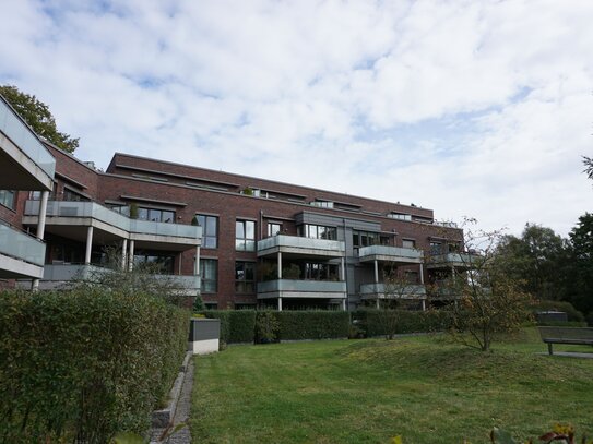 Stilvolles und zentrales und Wohnen im Moorbek-Hof in Garstedt mit einzigartiger Aussicht auf den Moorbek Park