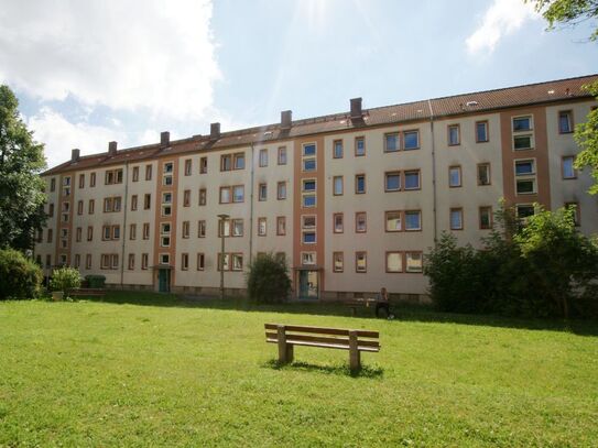 Familienwohnen in Haselbrunn - 3 Raum mit Balkon