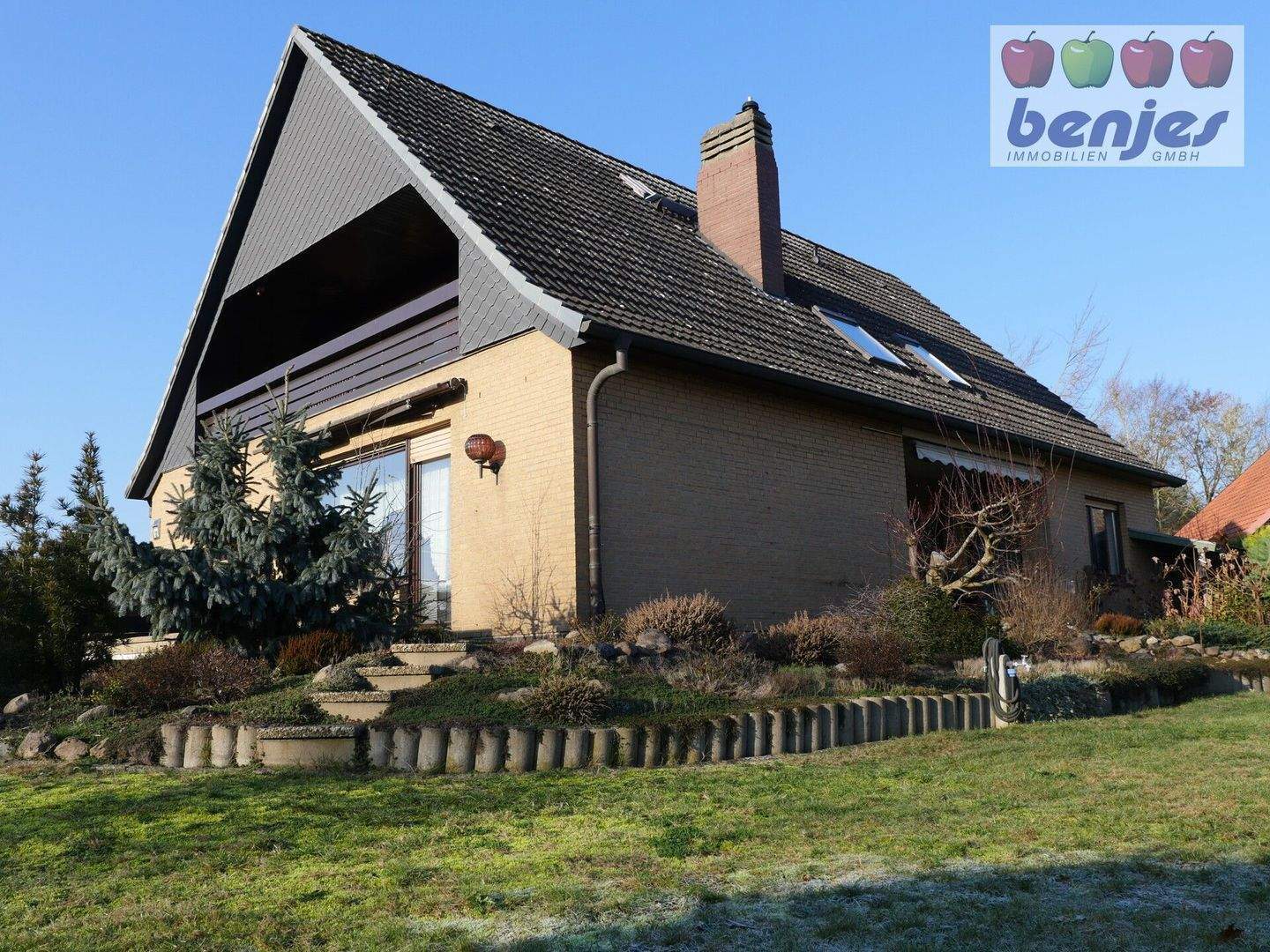 Immobilie in Stuhr - Ihr neues Zuhause: Qualitätsvoll gebautes und gut gepflegtes Haus für die Familie - angenehm und ruhig gelegen am Ende einer Sackgasse - Bild 0