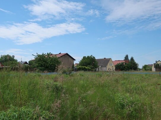 696 m² Baugrundstück für ein Einfamilienhaus (Grundstück 06)