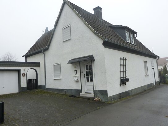 Eingeschossiges Wohnhaus im Ortskern von Neuenrade-Küntrop.