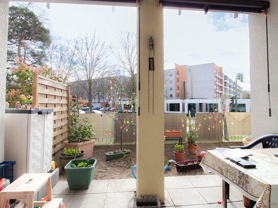 Sonnenliebhaber aufgepasst - barrierefreie Wohnung mit 2 Terrassen, großem Garten & TG Stellplatz