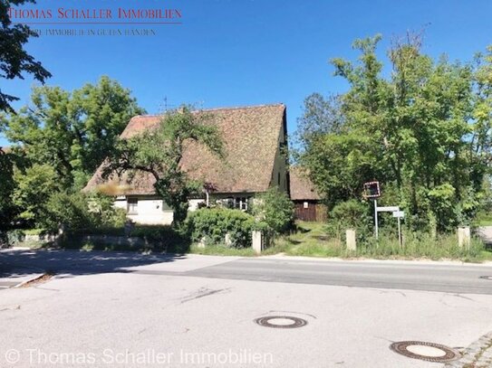 Schönes Bauernhaus mit 3.900 m² Grundstück in attraktiver Lage