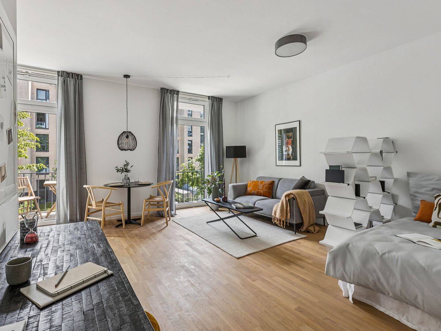 Work-Life-Balance - Stylish studio in a thriving city quarter - Photo 1