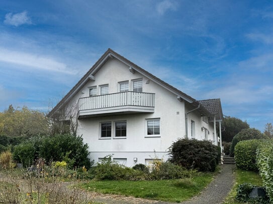 Attraktives Einfamilienhaus mit moderner Einbauküche und tollem Garten in Ahorn