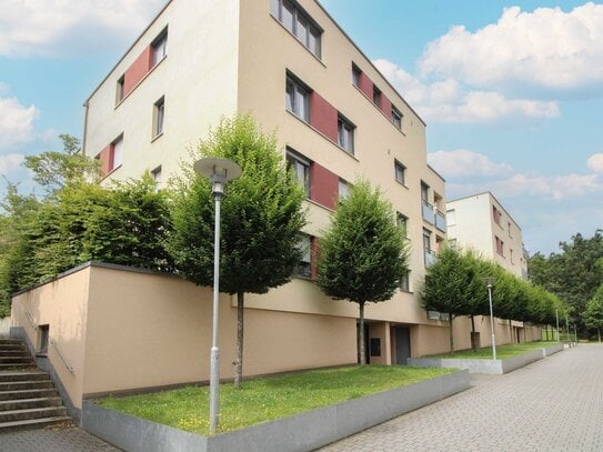 Gepflegte 3-Zimmer-Wohnung mit Balkon und Tiefgaragenbox