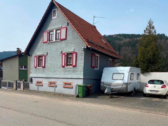 Gepflegtes EFH als Kapitalanlage oder zum selbst bewohnen