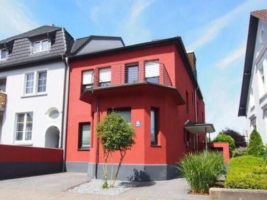 Individuelle 3 Zimmer Maisonette-Wohnung mit traumhafter Dachterrasse in Innenstadtnähe