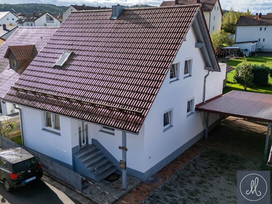 Schnuckeliges Einfamilienhaus mit Dachterrasse in Regenstauf