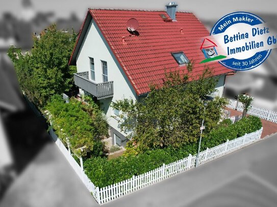 DIETZ: KfW 55 Einfamilienhaus - Bj. 2003 - mit Keller und Garten!