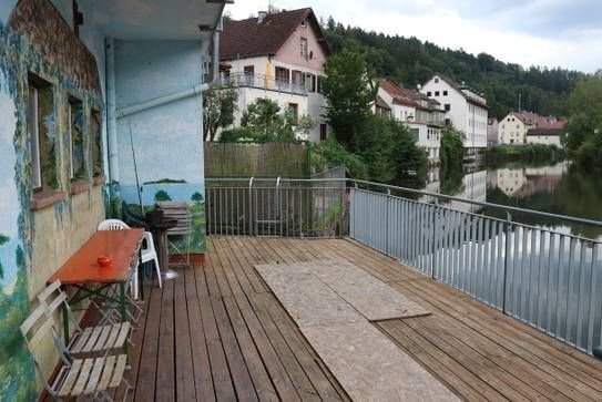 Schönes großes Appartment für ca.8 Personen, möbiliert mit Terrasse und Stellplatz in Calw,WM